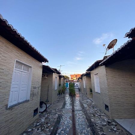 Casa Em Residencial, Mobiliada Para Temporada. Βίλα Αρακαζού Εξωτερικό φωτογραφία